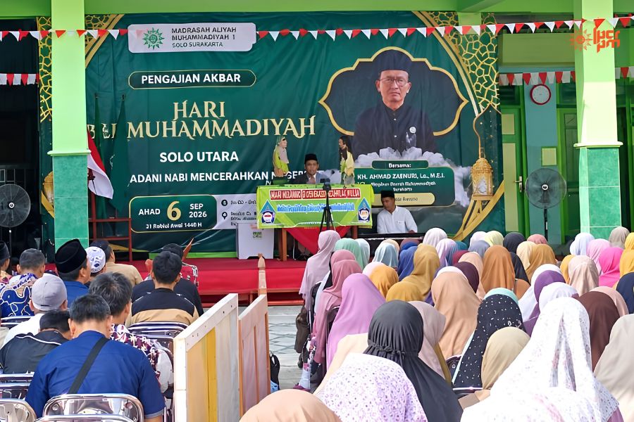 Sentuhan Kultural Dakwah Solo Utara: Dari Lakon Wayang Ustaz Pujiono hingga Layanan Kesehatan Gratis
